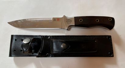Couteau de chasse SEKI, manche en bois. Long.:...