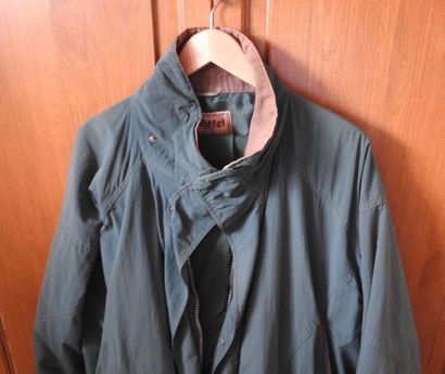 SCHÖFFEL.

Veste de chasse et son pantalon...