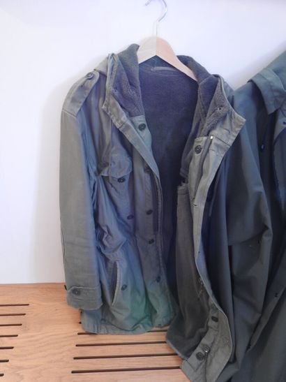 Lot de vêtements de chasse : 

- une veste...