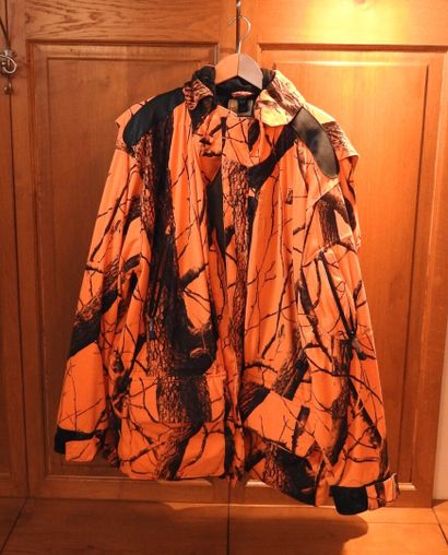 BERETTA.

Veste polaire camouflage.

Taille :...