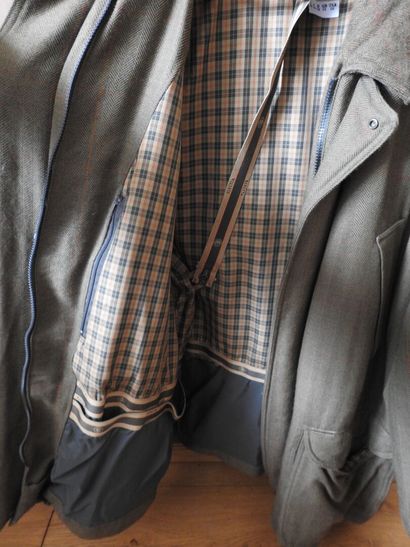 BERETTA.

Veste de chasse en tweed modèle...
