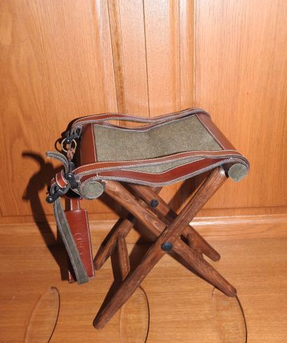 Siège pliant de battue en bois, assise cuir...