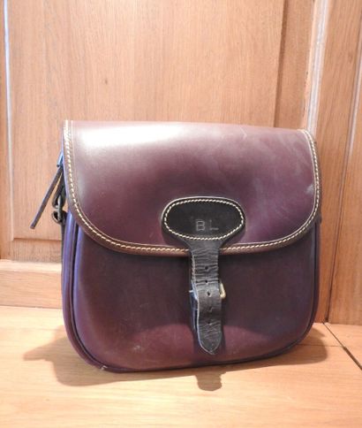 E. JEFFRIES.

Sac de battue en cuir.