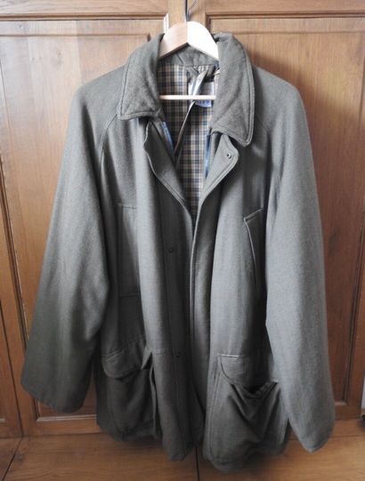 BERETTA.

Veste de chasse en tweed modèle...