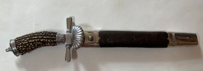 Dague de chasse, le manche en andouiller,...
