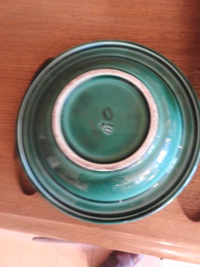 Ensemble en porcelaine et faïence comprenant :...