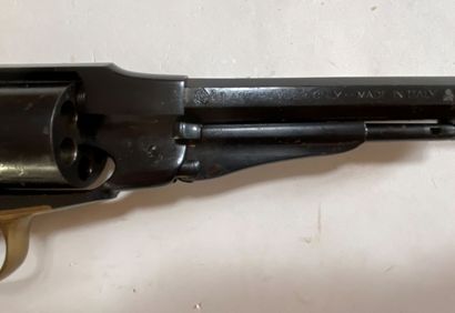 Revolver type Remington Navy 1858, calibre...