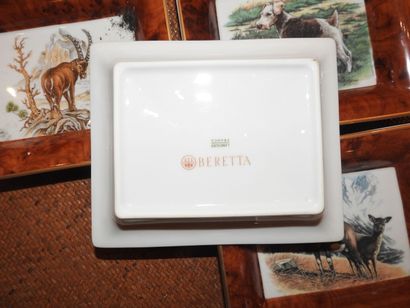 LIMOGES pour Beretta : Série de quatre cendriers...