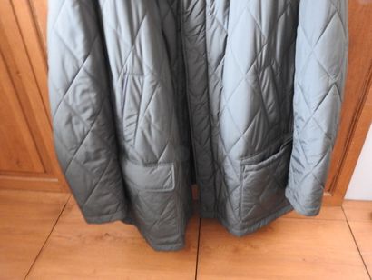 SCHNEIDERS.

Veste de chasse matelassée et...