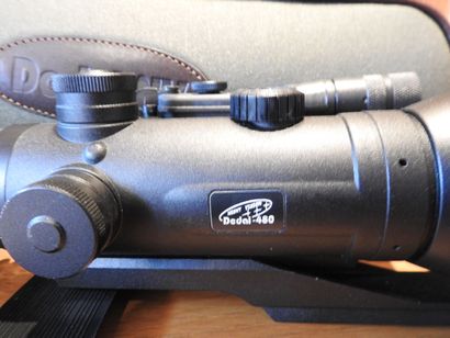 DEDAL modèle 480. Importante lunette optique...
