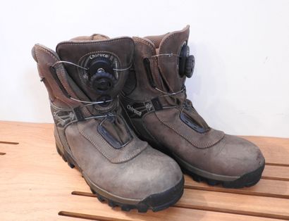 CHIRUCA.

Paire de chaussures en cuir et...