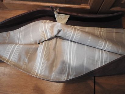 Étui pour carabine en peau d'autruche intérieur...