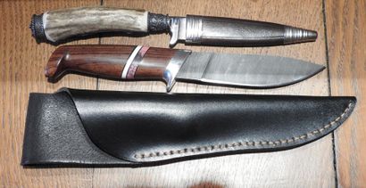Deux couteaux de chasse dont un type allemand...