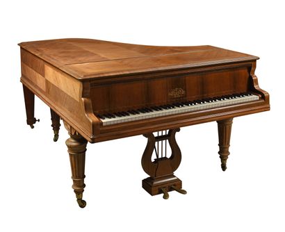 ERARD.

Rosewood veneered quarter-top piano...