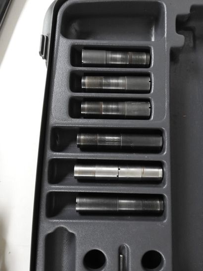 Fusil de chasse de marque VERNEY-CARRON modèle...