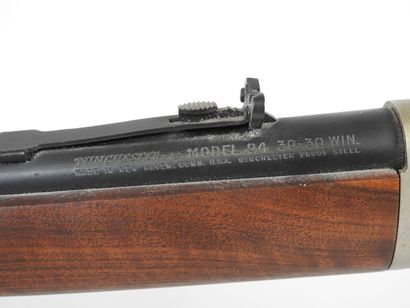 Carabine WINCHESTER modèle 94 à un canon,...