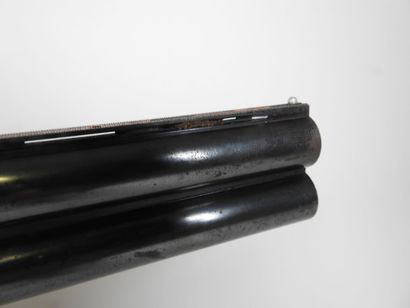 Fusil de chasse de marque VERNEY CARRON à...