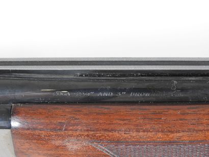 Fusil de chasse de marque BROWNING modèle...