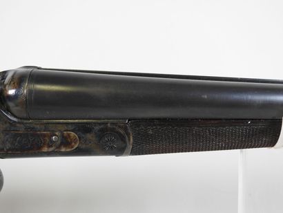 Fusil à canons juxtaposés calibre 16, chambrés...