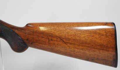 Rare fusil semi-automatique de marque BROWNING...