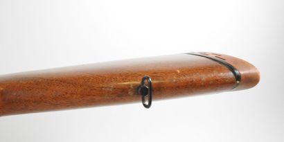 Fusil de chasse semi-automatique de marque...