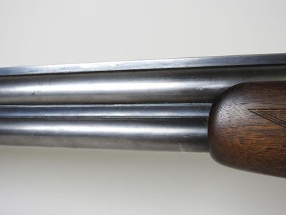 Fusil de chasse de marque BROWNING type B25...