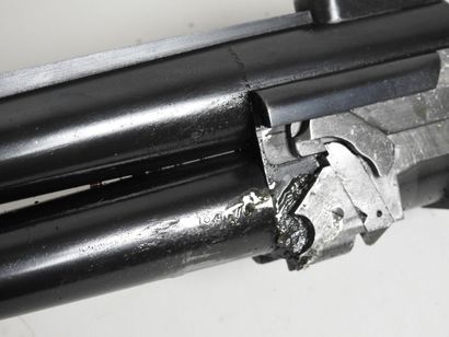 Fusil de chasse de marque CHAPUIS modèle...