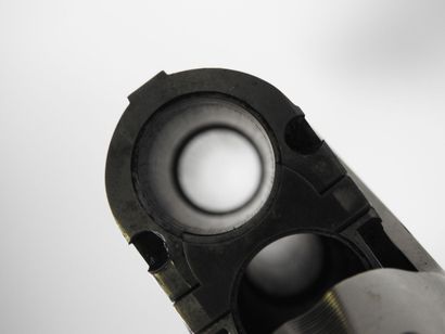 Fusil de chasse de marque VERNEY-CARRON modèle...