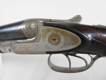 Fusil de chasse de marque VERNEY-CARRON à...