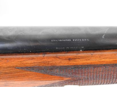 Rare fusil semi-automatique de marque BROWNING...