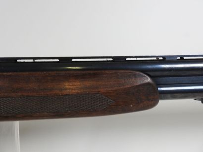 Fusil de chasse de marque VERNEY-CARRON modèle...