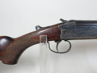 Rifle of mark AYA model COSMOS, with a barrel...