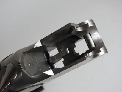 Fusil de chasse de marque BROWNING modèle...