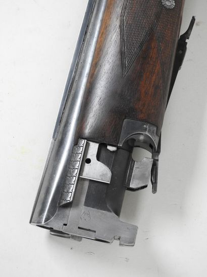 Fusil de chasse de marque BROWNING type B25...