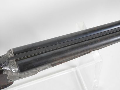 Fusil de chasse d'artisan à canons juxtaposés...