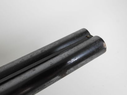 Fusil de marque DARNE R12 à canons juxtaposés...