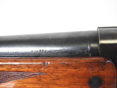 Rare fusil semi-automatique de marque BROWNING...