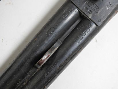 Fusil de marque DARNE R12 à canons juxtaposés...