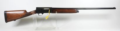 Fusil semi-automatique BROWNING, FABRIQUE...