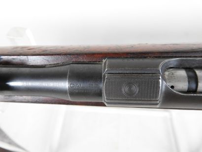 Carabine à verrou de marque BRNO type MOD...