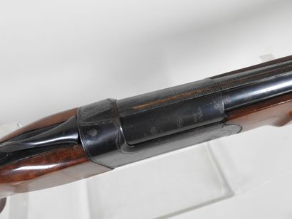 Fusil de chasse de marque VERNEY CARRON à...