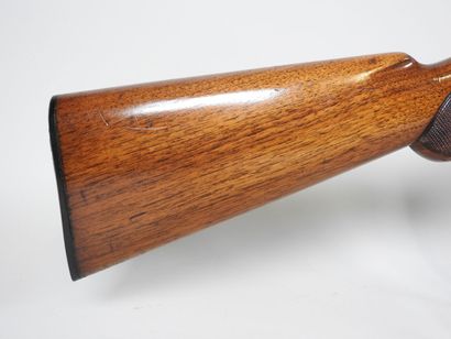 Rare fusil semi-automatique de marque BROWNING...