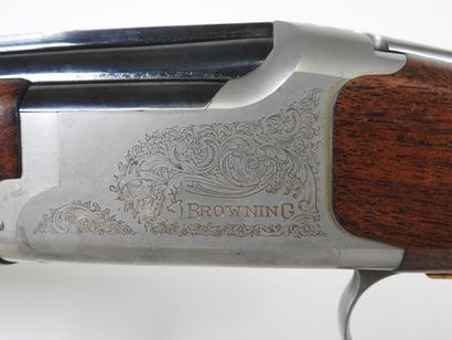 Fusil de chasse de marque BROWNING modèle...