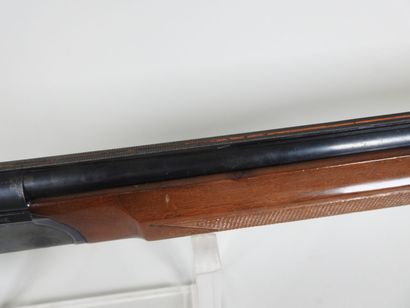 Fusil de chasse de marque VERNEY CARRON à...