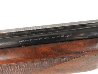 Fusil de chasse de marque MIROKU modèle GRAD...