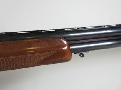 Fusil de chasse de marque VERNEY CARRON à...