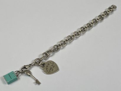 TIFFANY & CO.

Silver bracelet of ring mesh...