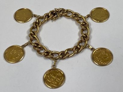 Bracelet in 18K yellow gold with gourmette...