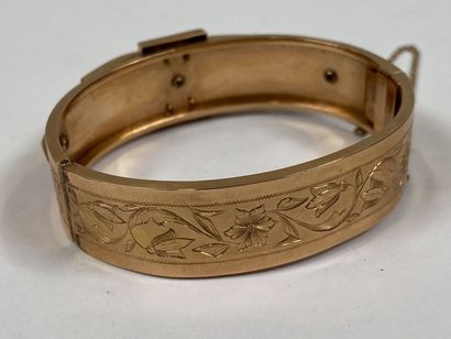 Large articulated bracelet in 18K yellow...