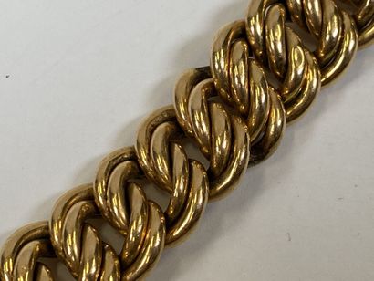 Bracelet in 18K yellow gold with interlaced...
